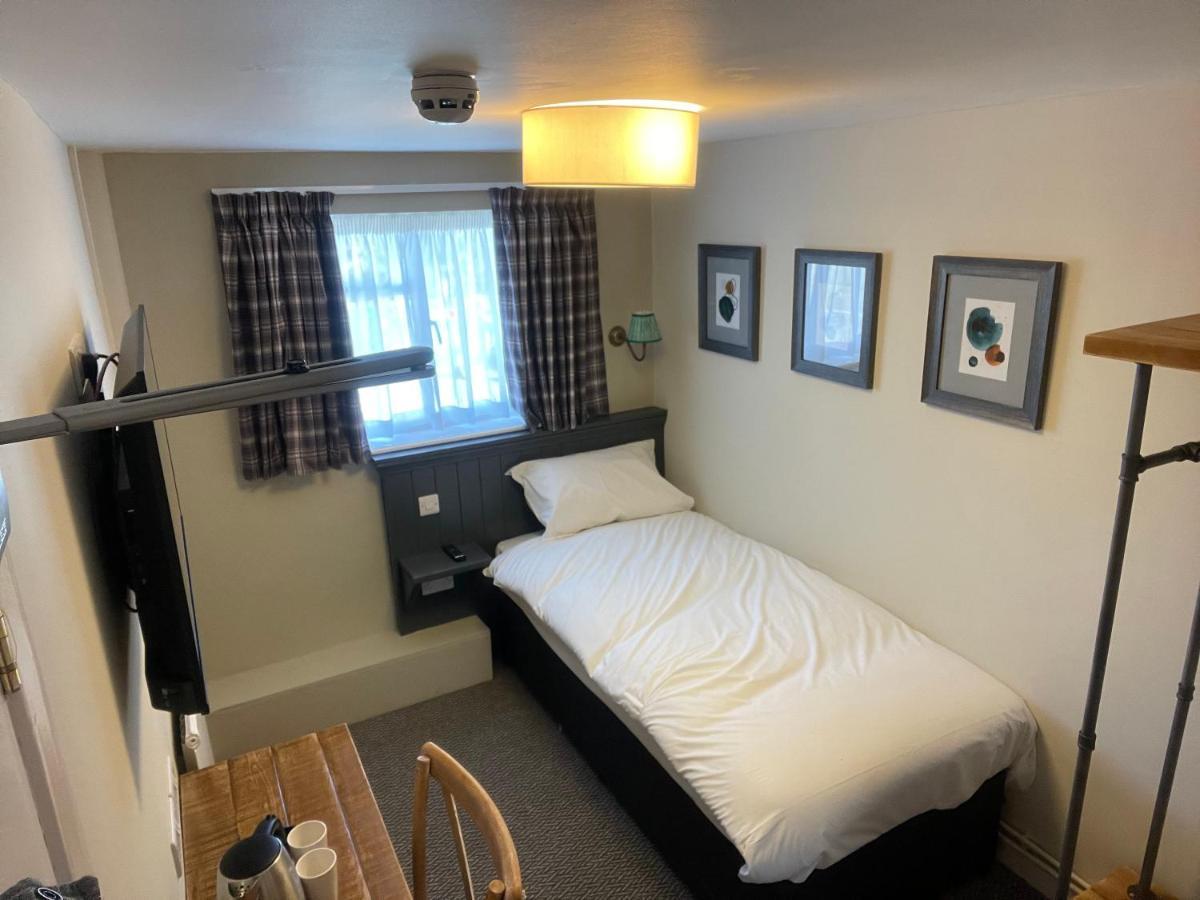 The Bull Hotel 3*
